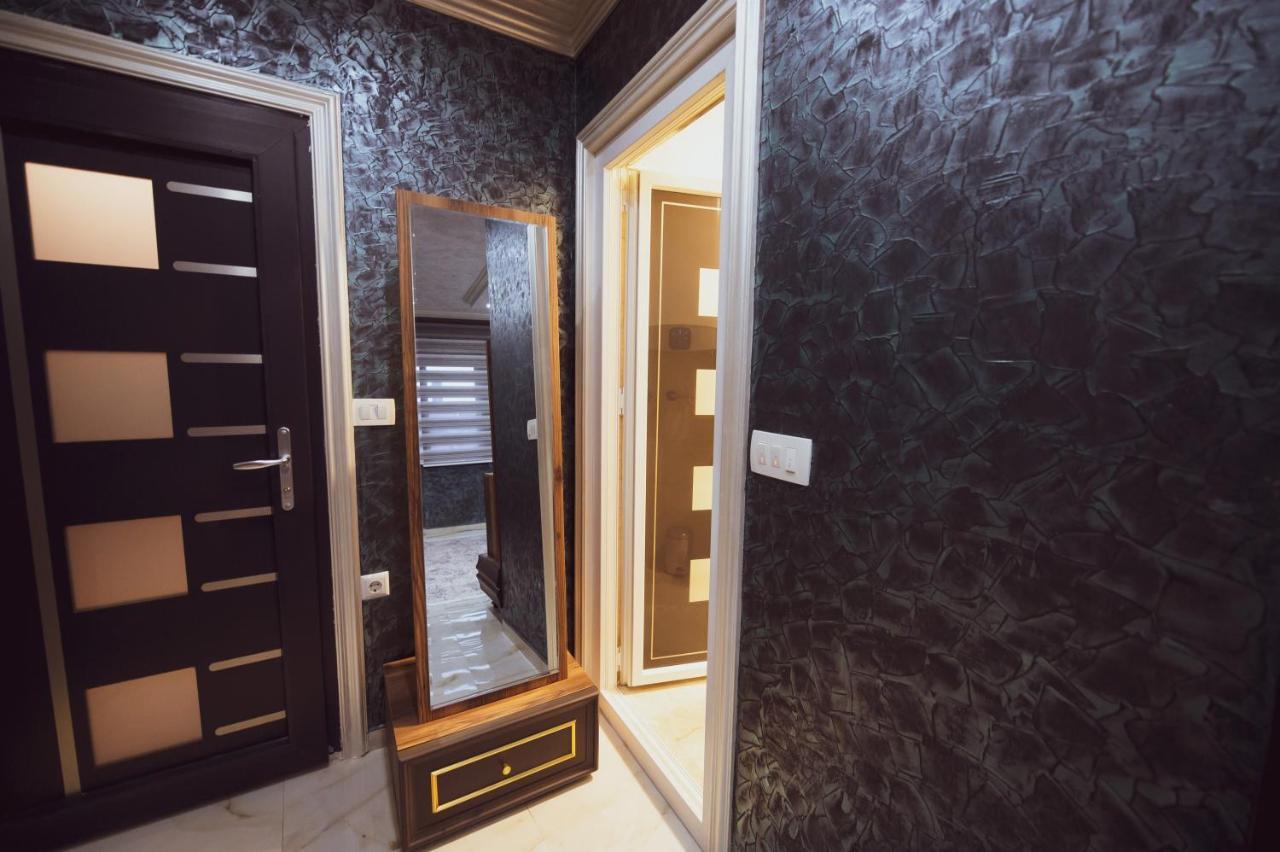 Hotel Premium Pristina Eksteriør billede