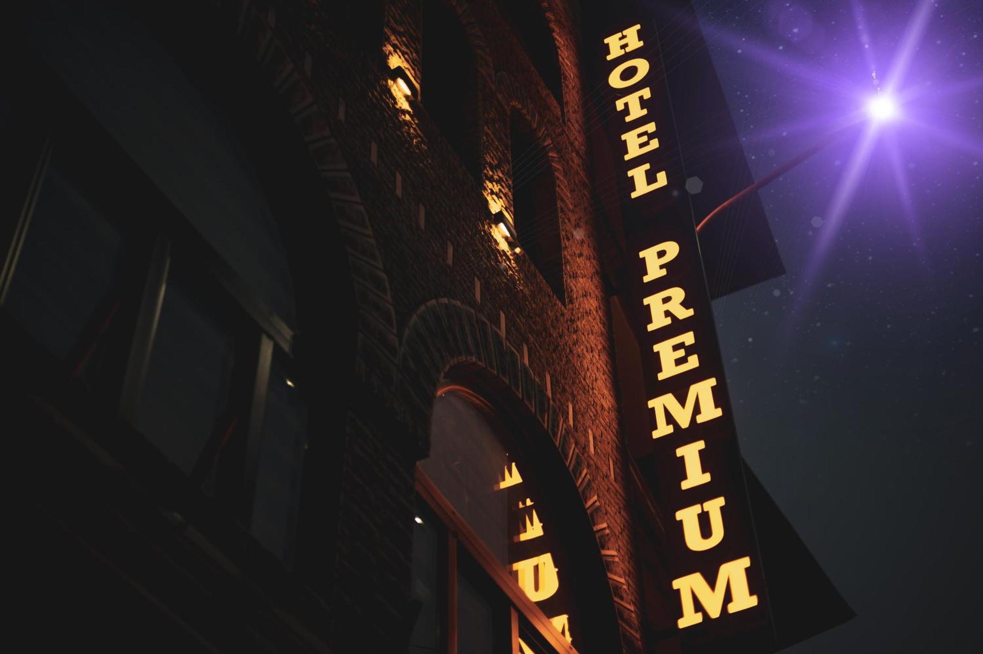 Hotel Premium Pristina Eksteriør billede