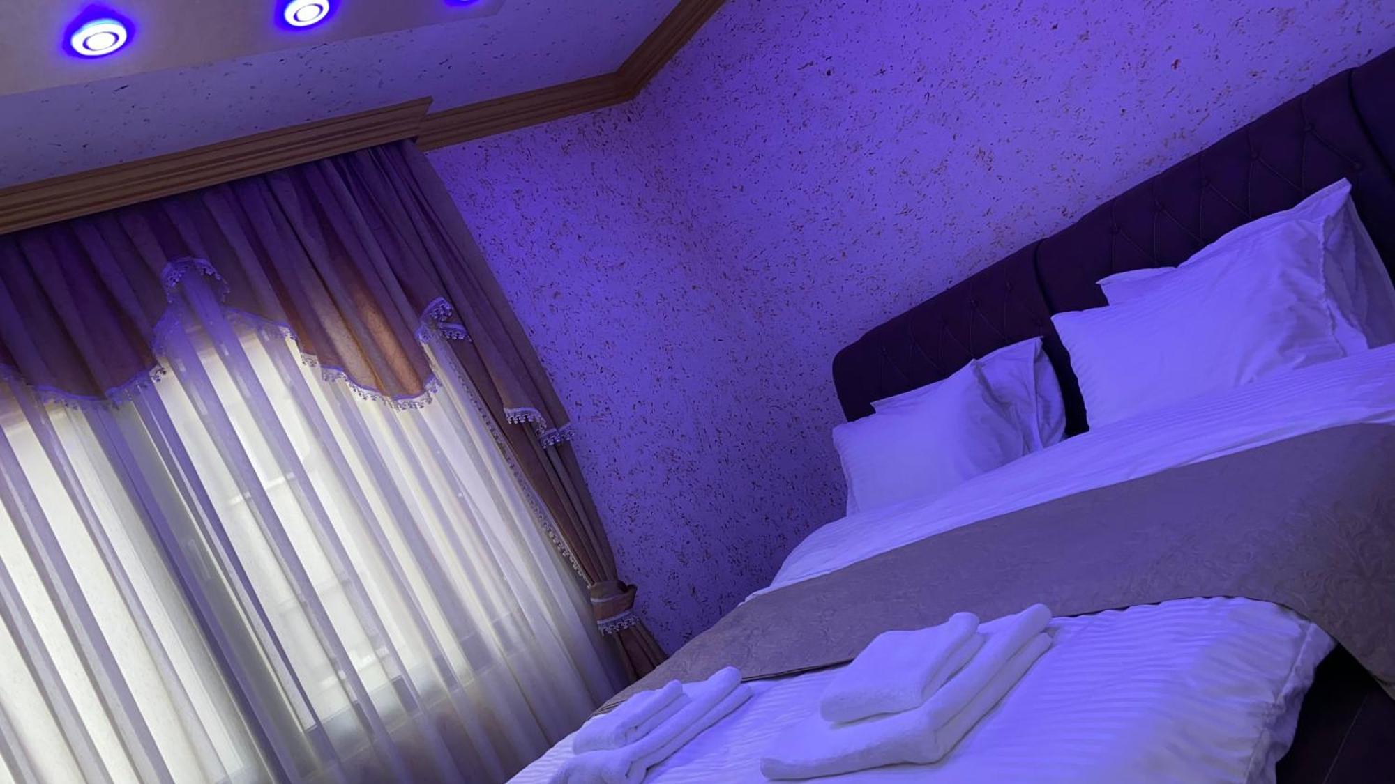 Hotel Premium Pristina Eksteriør billede