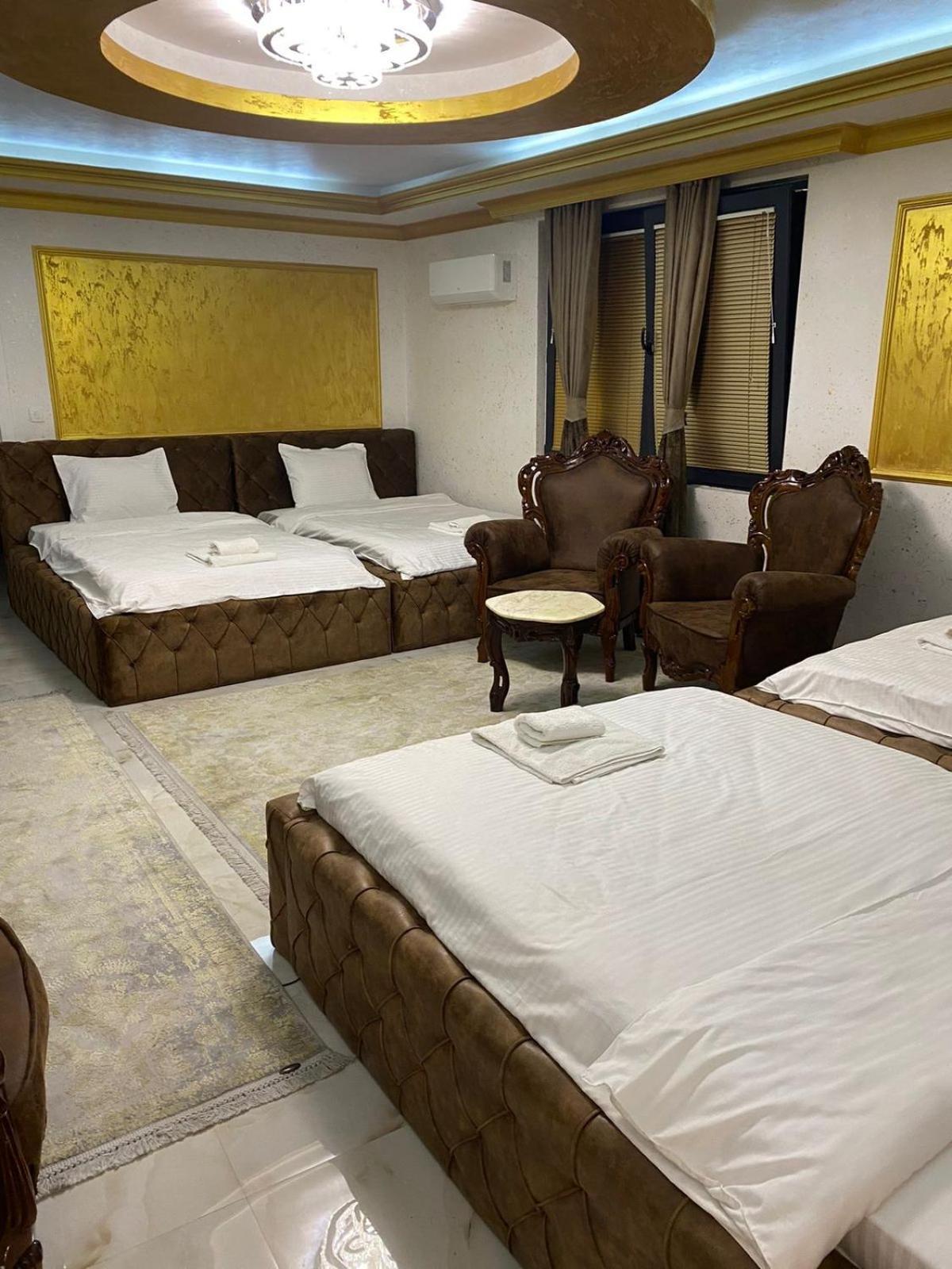 Hotel Premium Pristina Eksteriør billede