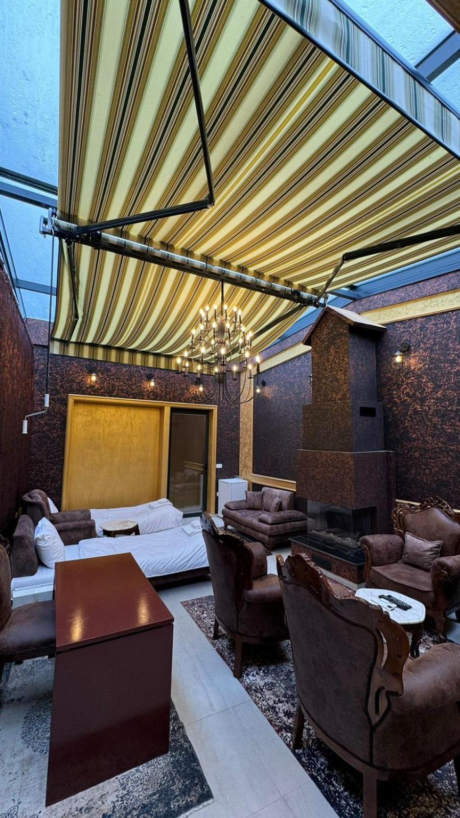 Hotel Premium Pristina Eksteriør billede