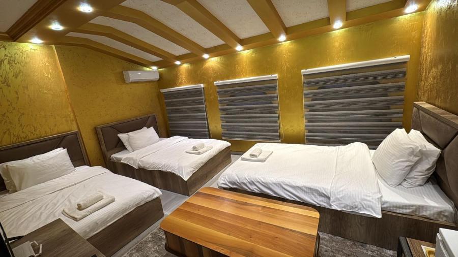 Hotel Premium Pristina Eksteriør billede
